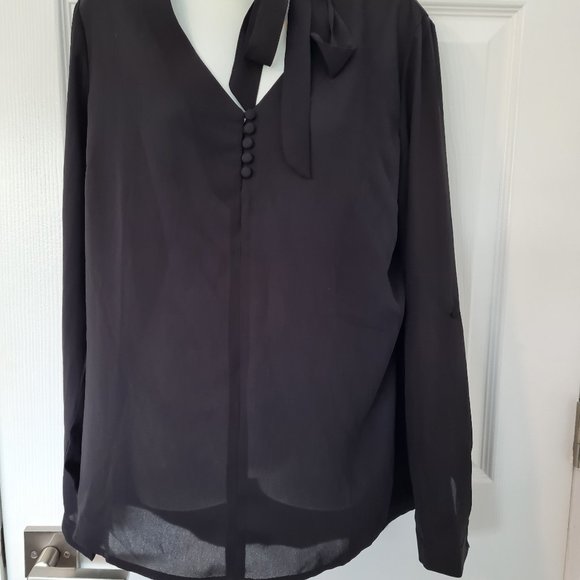 Black formal Blouse - Picture 1 of 6